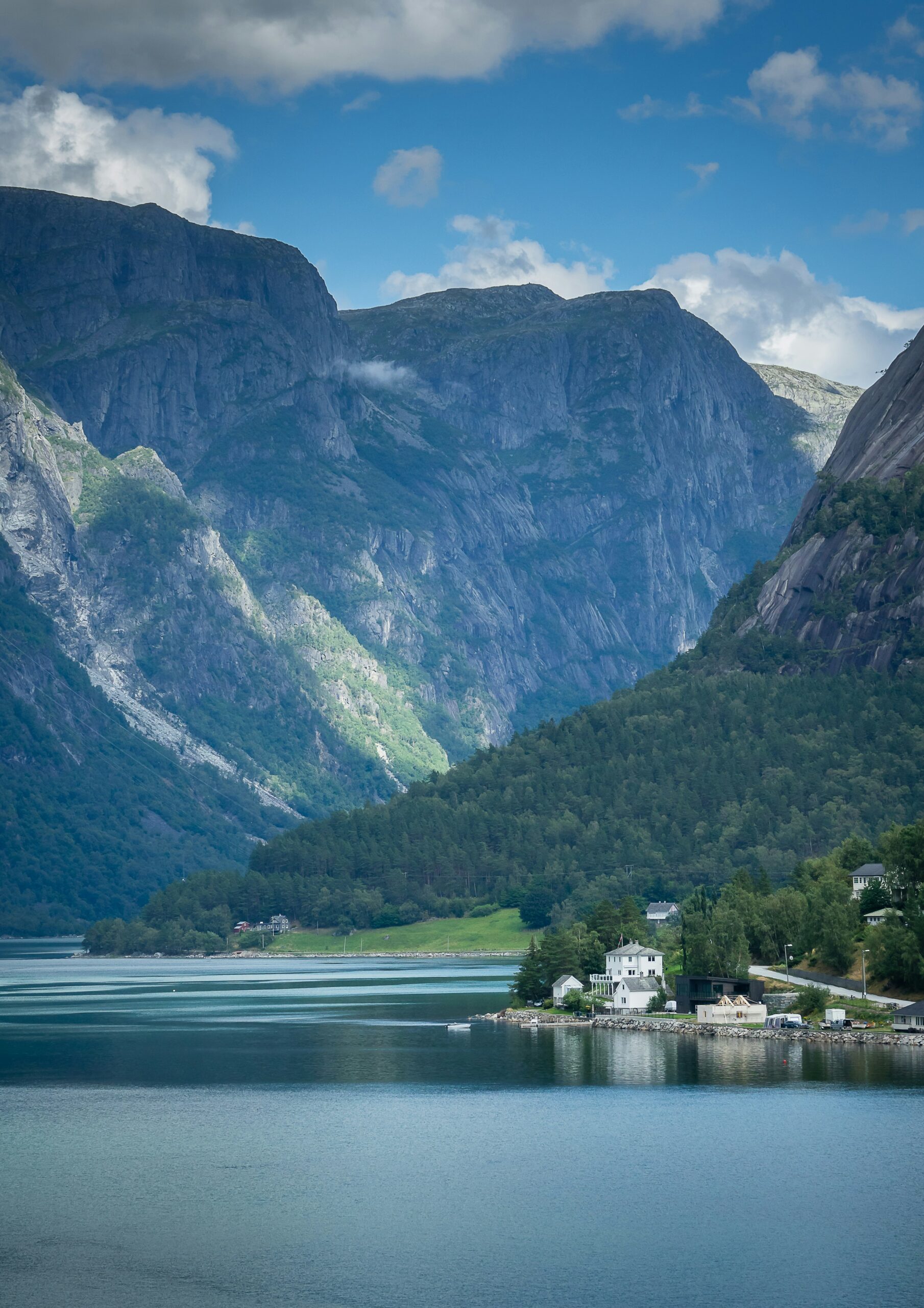 james armes uw8crytcmdw unsplash